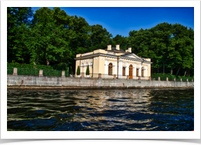 Restaurant in a former Tsarist park.